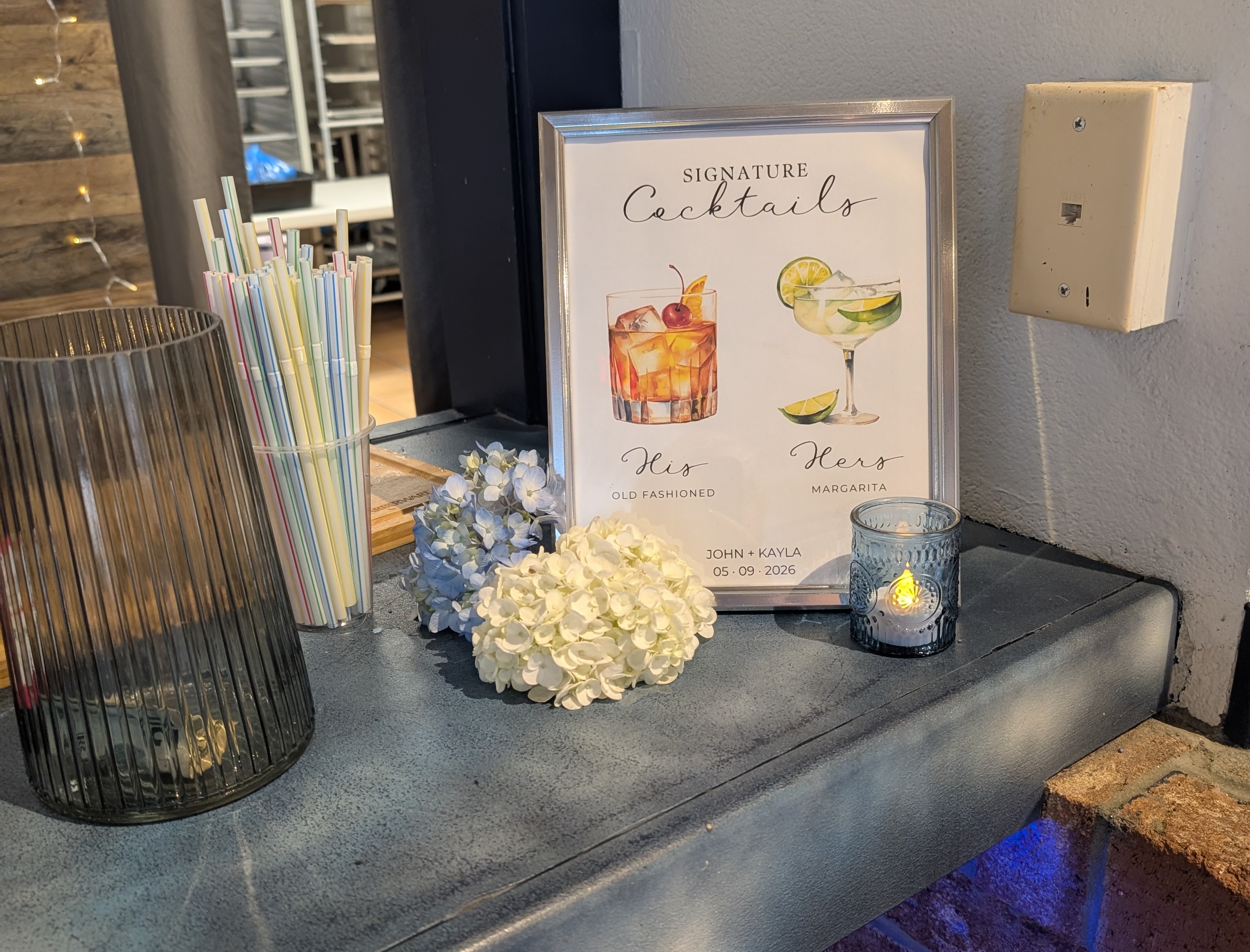 Cocktail menu and bar service details